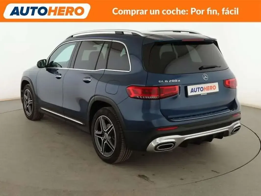 Usado Mercedes GLB200 AMG line 150 CV (110 kW) 2022 Azul SUV
