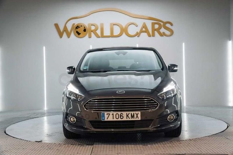 Usado Ford S-MAX Titanium 150 CV (110 kW) 2017 Gris Monovolumen