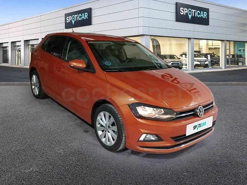 Usado VW Polo Sportline 95 CV (69 kW) 2020 Naranja Utilitario