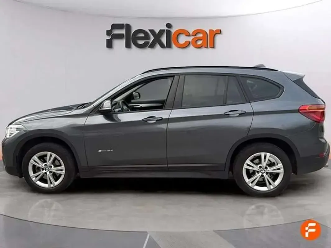 Usado BMW X1 150 CV (110 kW) 2017 Gris SUV