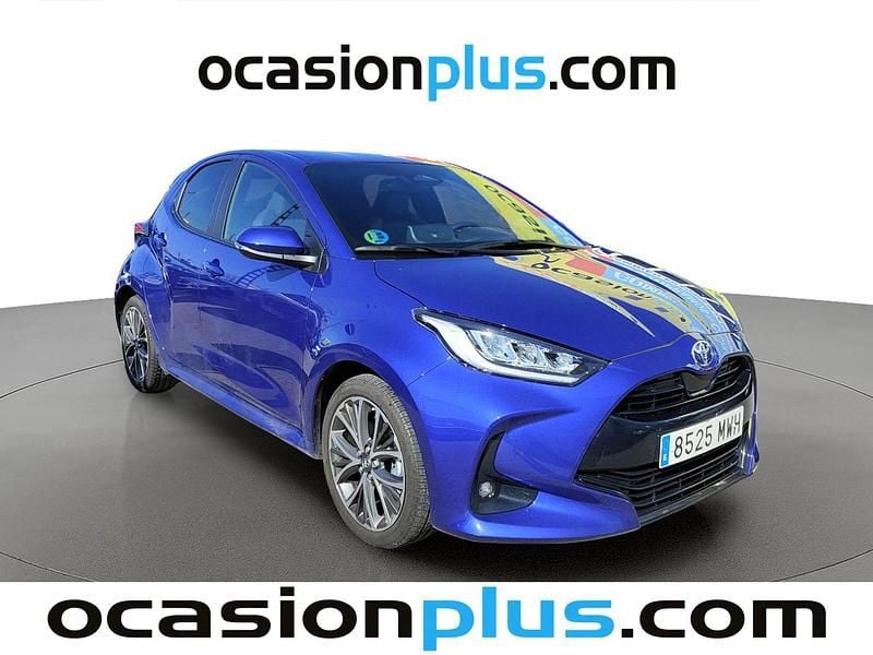 Usado Toyota Yaris Hybrid Plus 116 CV (85 kW) 2024 Azul Utilitario