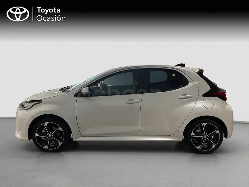 Nuevo Toyota Yaris Hybrid Style 116 CV (85 kW) 2026 Blanco Berlina