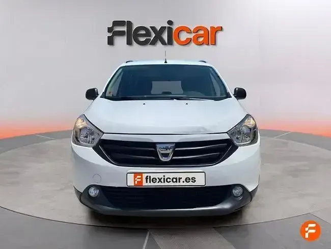 Usado Dacia Lodgy Ambiance 102 CV (75 kW) 2016 Blanco Monovolumen