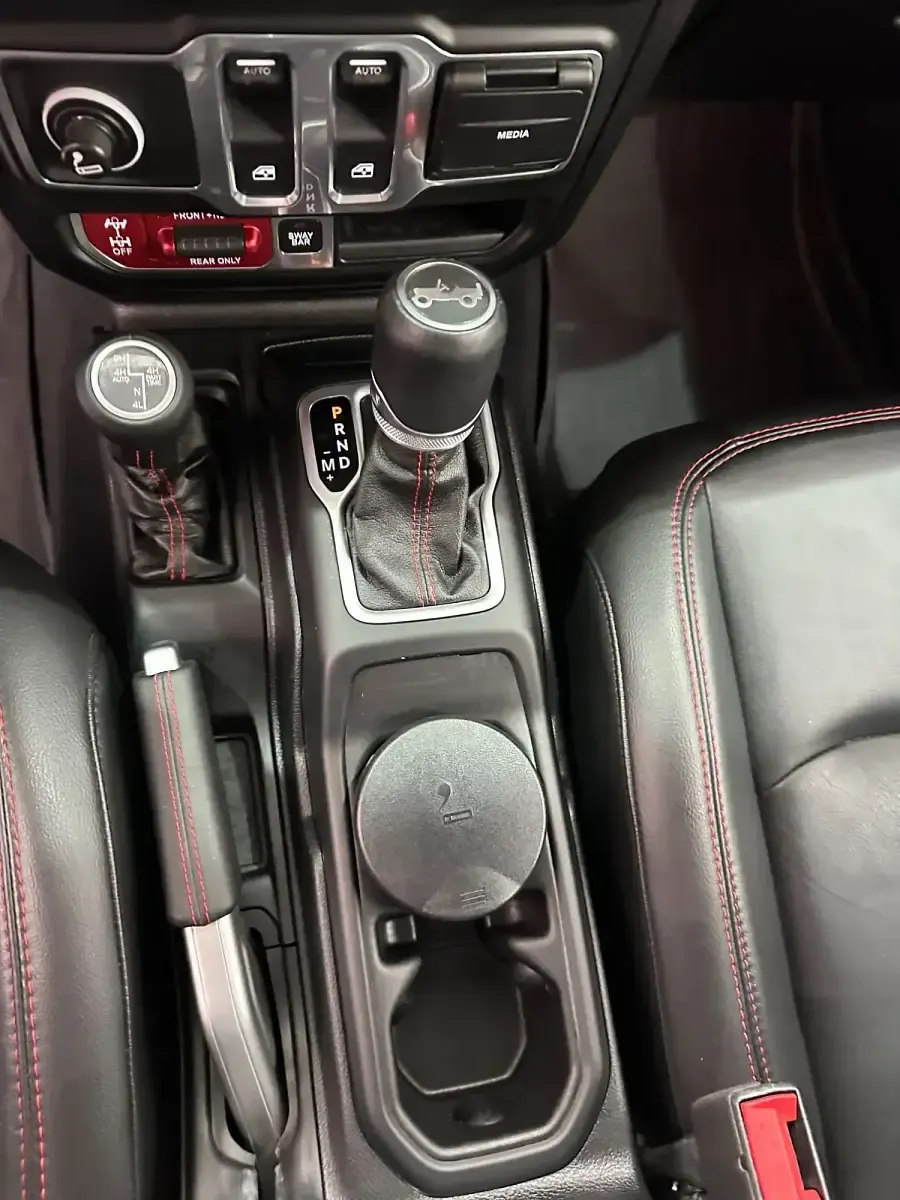 Usado Jeep Wrangler Rubicon 200 CV (147 kW) 2019 Rojo SUV