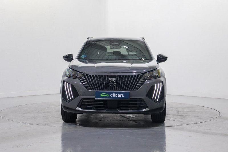 Usado Peugeot 2008 Allure 136 CV (100 kW) 2025 Gris SUV