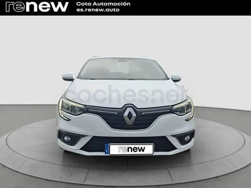 Usado Renault Mégane IV Business 90 CV (66 kW) 2018 Blanco Berlina
