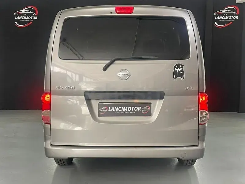 Usado Nissan Evalia 110 CV (80 kW) 2014 Gris / plata Monovolumen