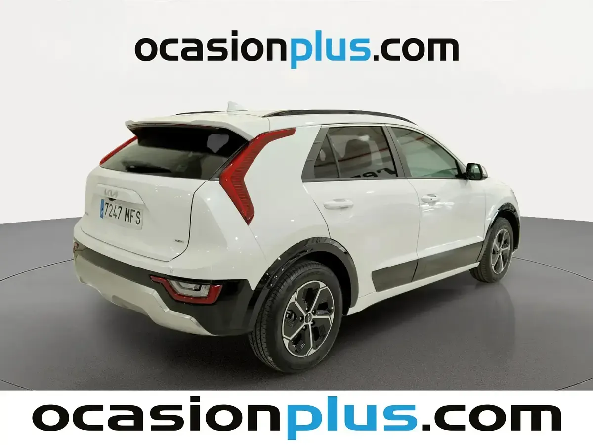Usado Kia Niro 141 CV (103 kW) 2023 Blanco SUV