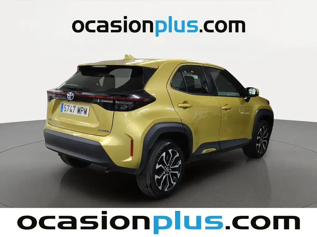 Usado Toyota Yaris Hybrid Active 116 CV (85 kW) 2024 Otro Pickup/Camioneta