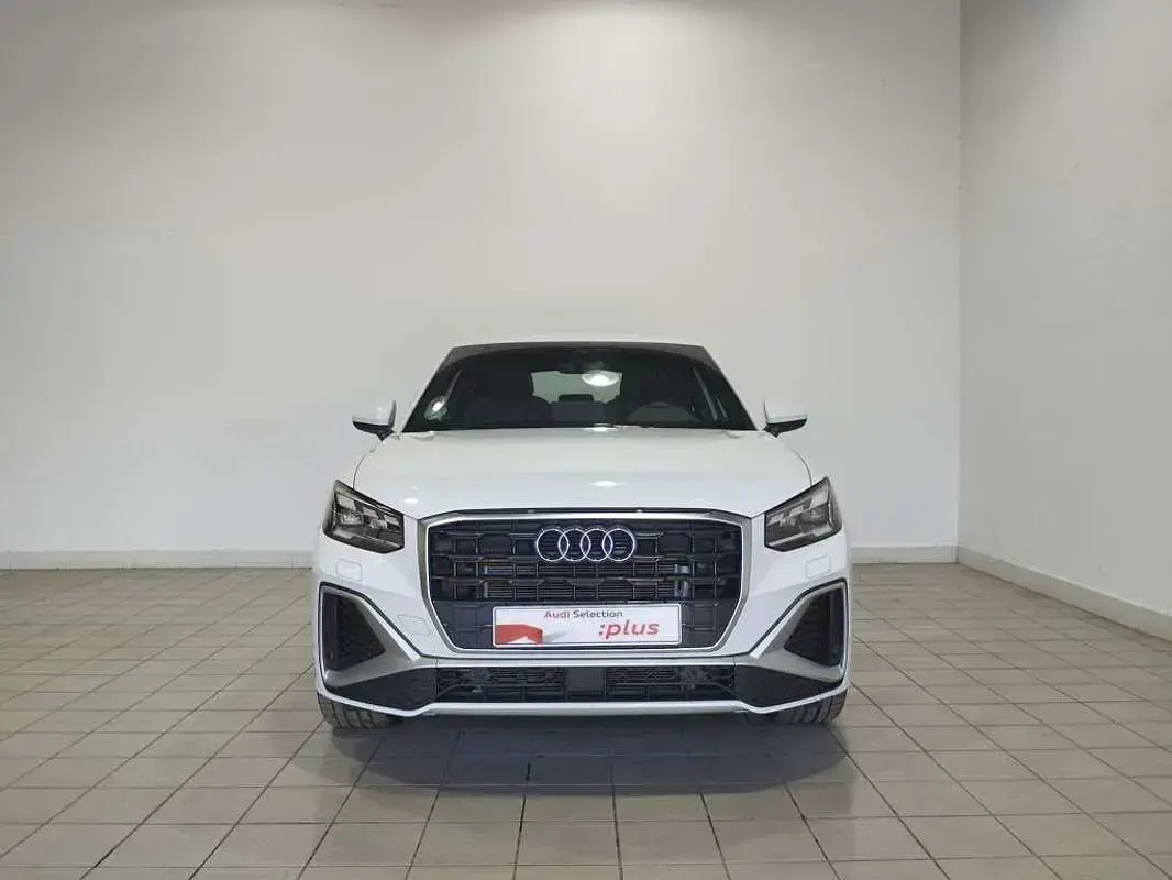 Usado Audi Q2 150 CV (110 kW) 2024 Blanco SUV