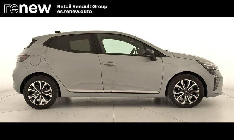 Usado Renault Clio V Techno 100 CV (73 kW) 2025 Gris Berlina