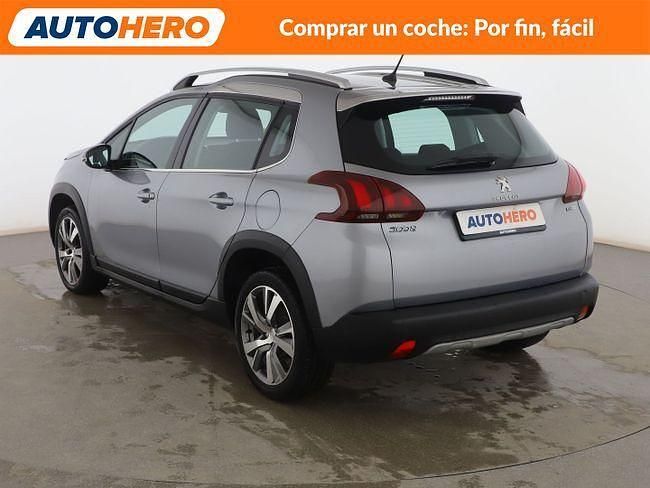 Usado Peugeot 2008 Allure 110 CV (80 kW) 2017 Gris SUV