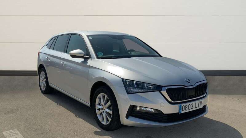 Usado 2022 Skoda Scala Ambition Utilitario | 14.103 € (Precio justo) - Imagen 1/4