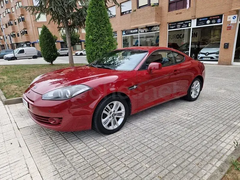Usado Hyundai Coupé 105 CV (77 kW) 2007 Granate Coupe