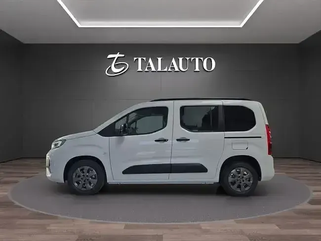 Nuevo Opel Combo S 100 CV (73 kW) 2025 Blanco Monovolumen