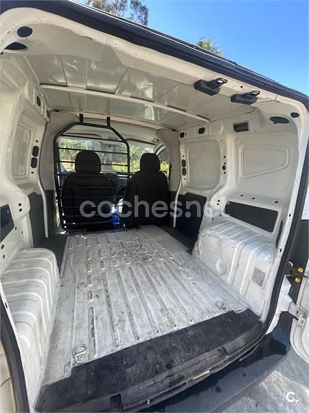 Blanco Usado 2009 Peugeot Bipper Monovolumen | 4200 € (Super precio) - Imagen 1/2