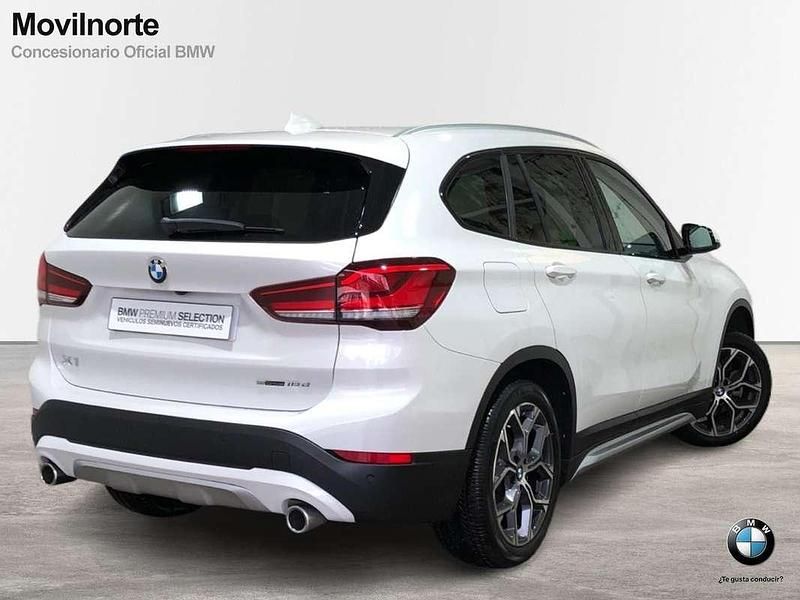 Usado BMW X1 Comfort Edition 150 CV (110 kW) 2022 Blanco SUV