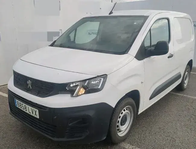 Usado Peugeot Partner 100 CV (73 kW) 2022 Blanco Monovolumen