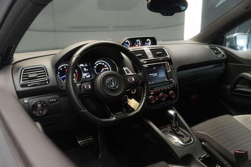 Usado VW Scirocco R 280 CV (205 kW) 2015 Azul Coupe