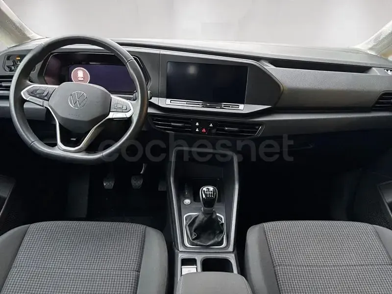 Usado VW Caddy 102 CV (75 kW) 2025 Gris / plata Monovolumen