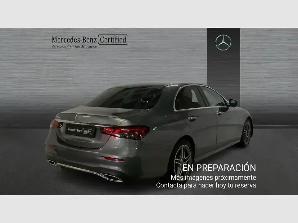 Usado Mercedes E200 160 CV (117 kW) 2020 Gris Berlina