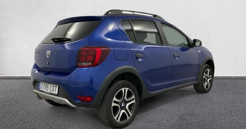 Usado Dacia Sandero Essentiel 90 CV (66 kW) 2020 Berlina