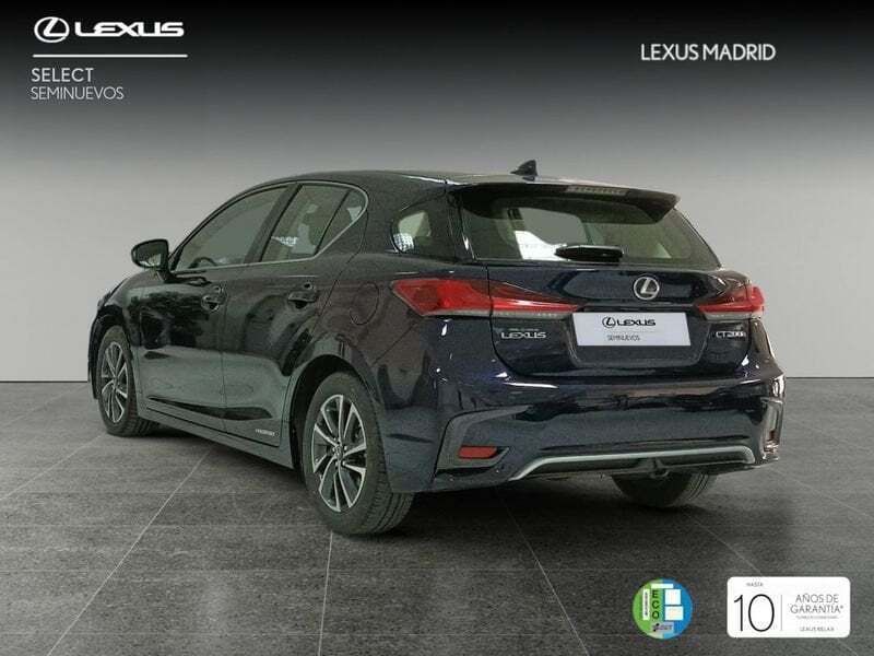 Usado Lexus CT200h Business Edition 136 CV (100 kW) 2021 Negro Utilitario