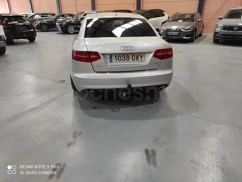 Usado Audi A6 170 CV (125 kW) 2010 Gris / plata Berlina
