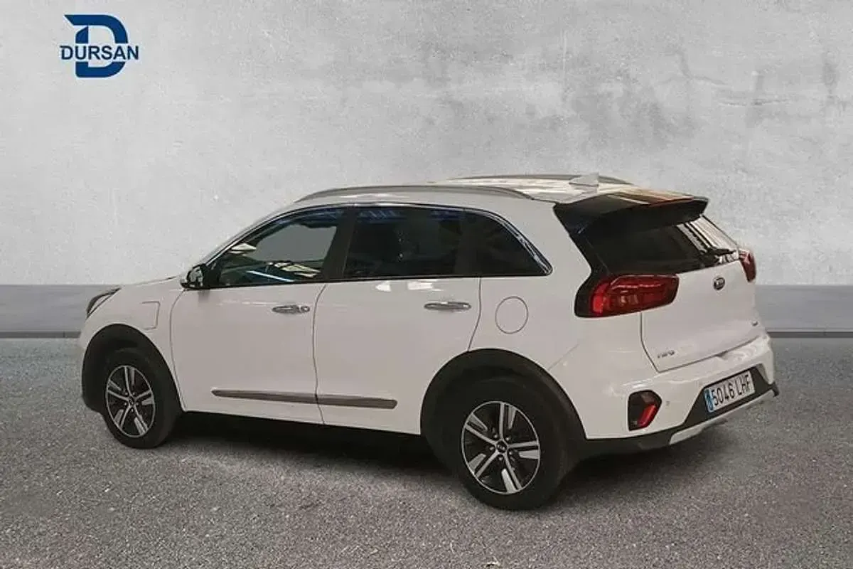 Usado Kia Niro 141 CV (103 kW) 2020 Blanco SUV
