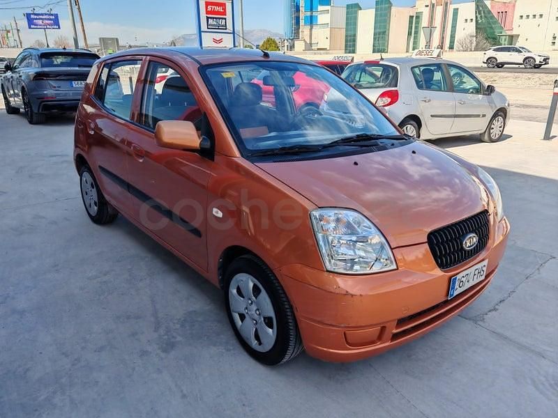 Usado Kia Picanto LX 65 CV (47 kW) 2006 Naranja Utilitario