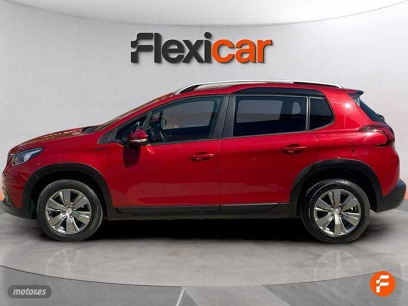 Usado Peugeot 2008 Active 100 CV (73 kW) 2019 Rojo SUV