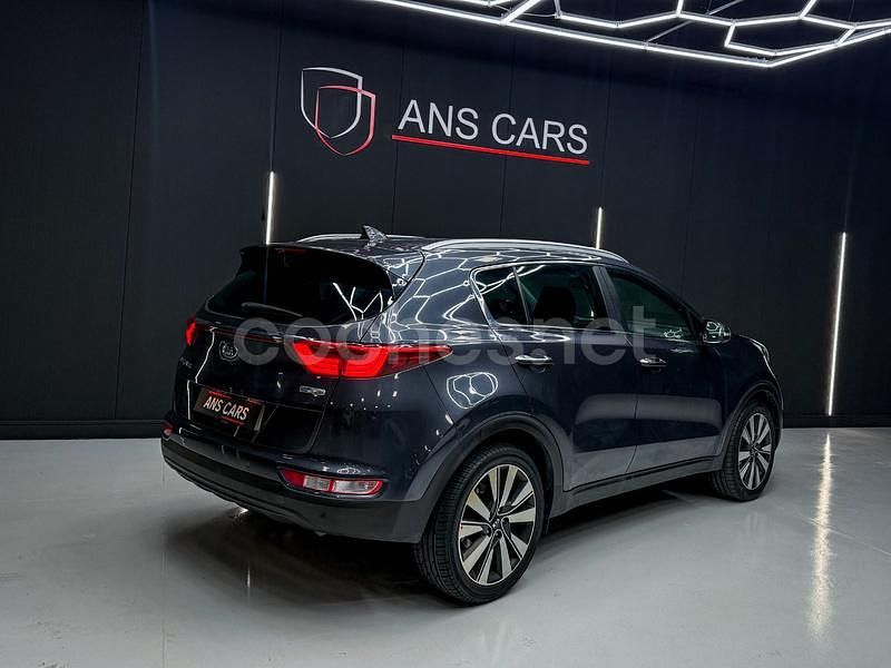 Usado Kia Sportage Plus 115 CV (84 kW) 2018 Gris / plata SUV