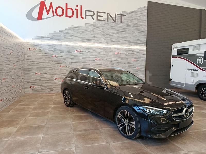 Usado Mercedes C220 200 CV (147 kW) 2022 Negro Familiar