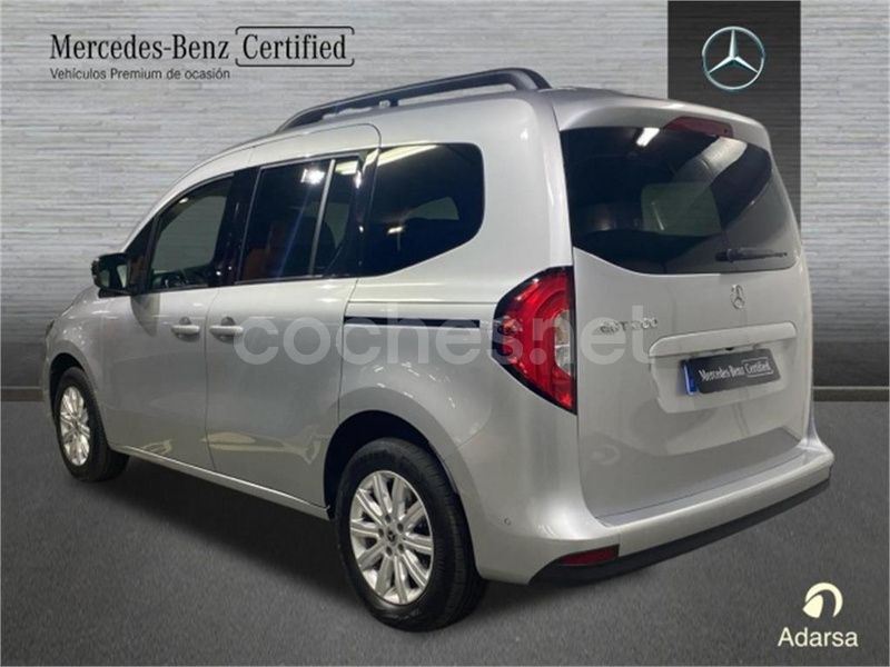 Usado Mercedes EQT200 89 kW (122 CV) 2023 Plateado Monovolumen