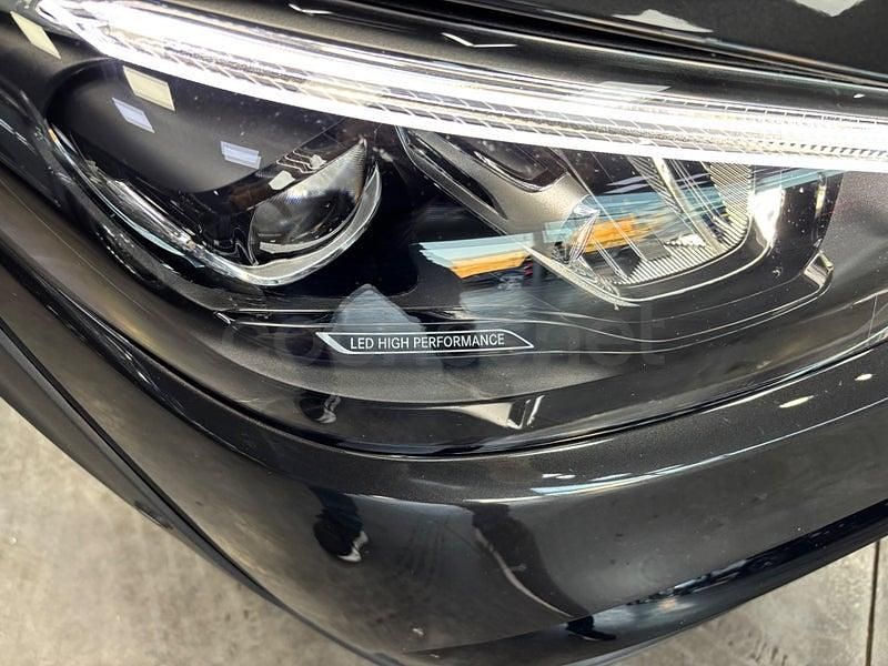 Usado Mercedes C220 197 CV (144 kW) 2025 Negro Familiar