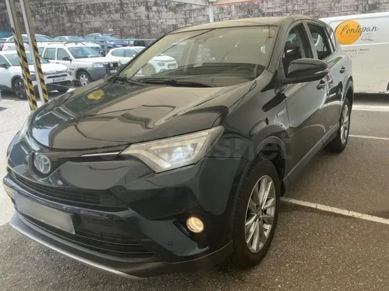 Usado Toyota RAV4 Hybrid Advance 197 CV (144 kW) 2018 Azul SUV