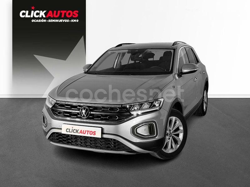 Plateado Usado 2023 VW T-Roc Life SUV | 23.900 € (Un poco caro) - Imagen 1/4