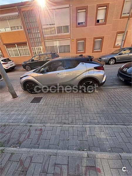 Usado Toyota C-HR Sport 184 CV (135 kW) 2022 Gris / plata SUV