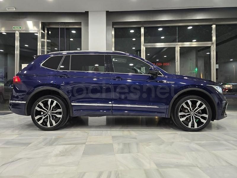 Usado VW Tiguan Allspace R-line 200 CV (147 kW) 2022 Azul SUV