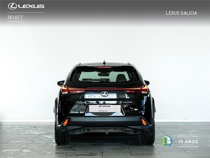 Usado Lexus UX Business Edition 184 CV (135 kW) 2022 Negro SUV