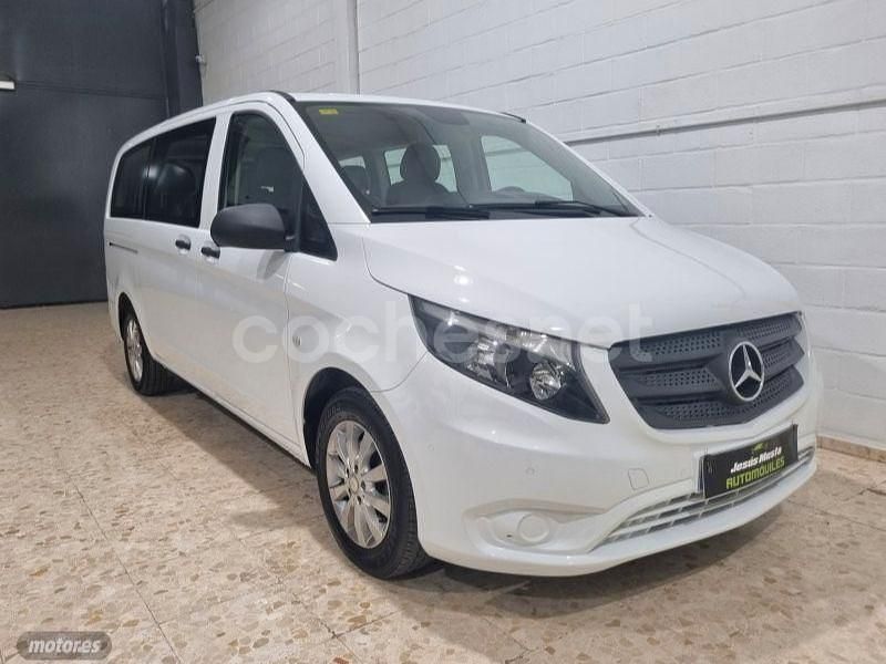 Blanco Usado 2018 Mercedes V200 Monovolumen | 26.800 € - Imagen 1/4