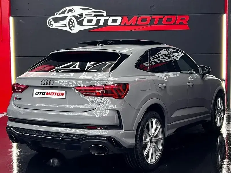 Usado Audi Q3 400 CV (294 kW) 2024 Gris / plata SUV