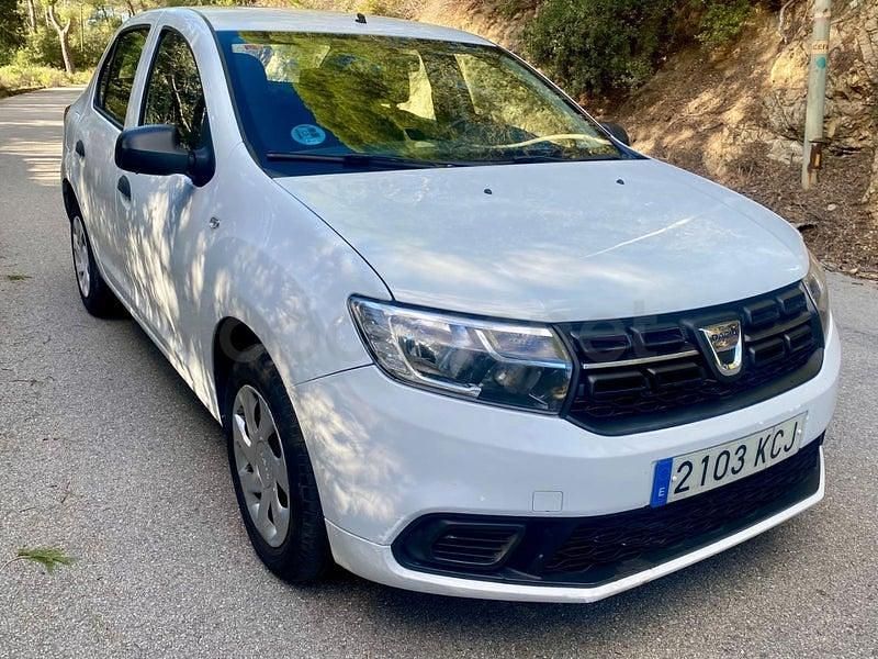 Usado Dacia Logan Ambiance 73 CV (53 kW) 2017 Blanco Berlina