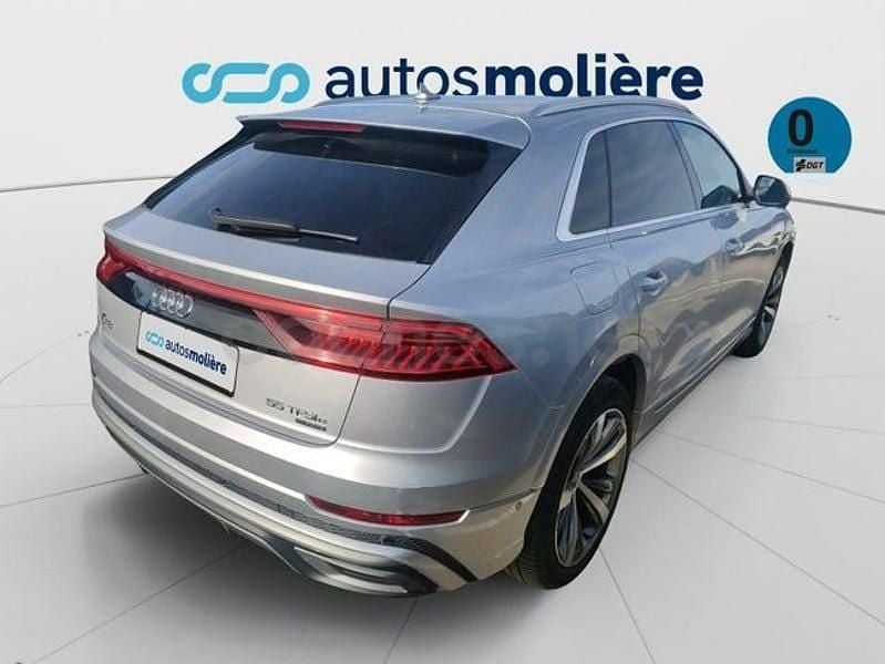 Usado Audi Q8 S-Line 381 CV (280 kW) 2021 Gris SUV