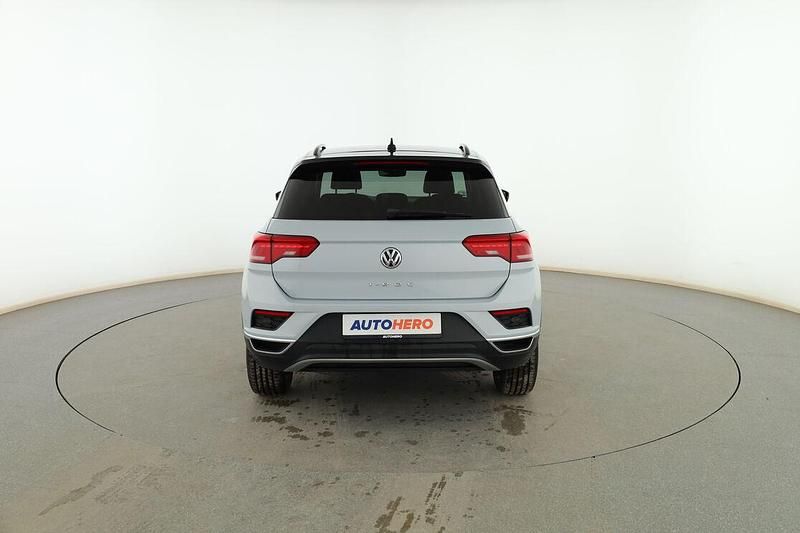 Usado VW T-Roc Advance 150 CV (110 kW) 2019 Gris SUV