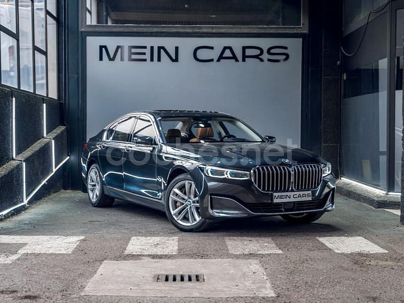 Gris / plata Usado 2020 BMW 750L Berlina | 49.900 € - Imagen 1/4