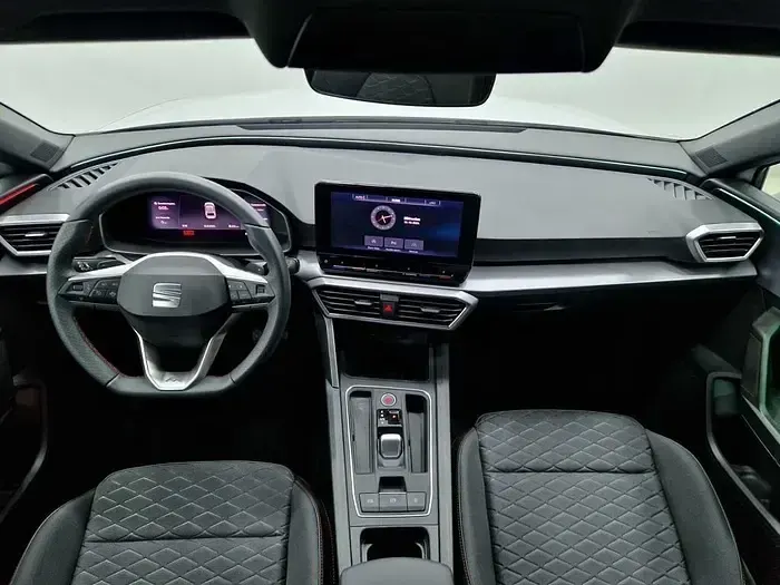 Nuevo Seat Leon FR 150 CV (110 kW) 2025 Blanco
