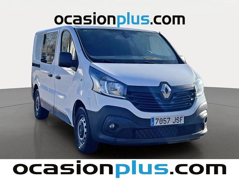 Usado Renault Trafic 125 CV (91 kW) 2016 Blanco Monovolumen
