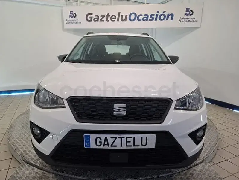 Usado Seat Arona Reference 95 CV (69 kW) 2019 Blanco SUV