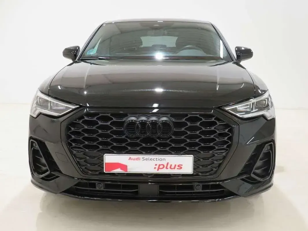 Usado Audi Q3 Sportback 150 CV (110 kW) 2025 Negro SUV